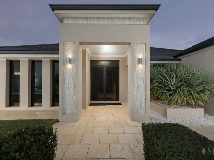 13 Evington Pass, Landsdale WA 6065