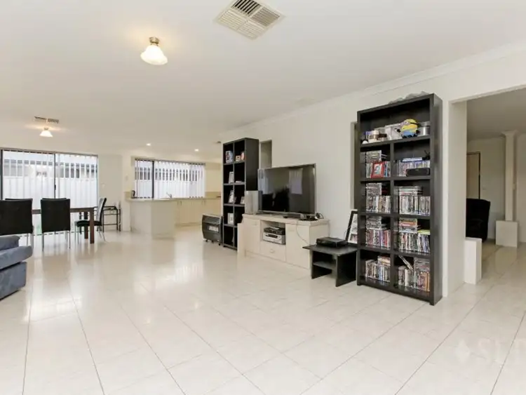 Seventh view of Homely house listing, 14 Escalona Turn, Seville Grove WA 6112