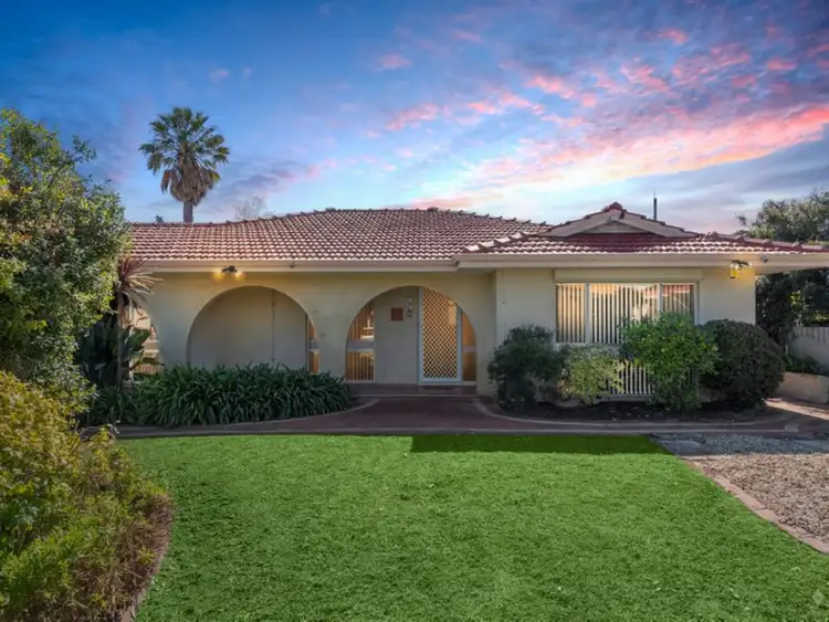 27 Melaleuca Drive, Greenwood WA 6024