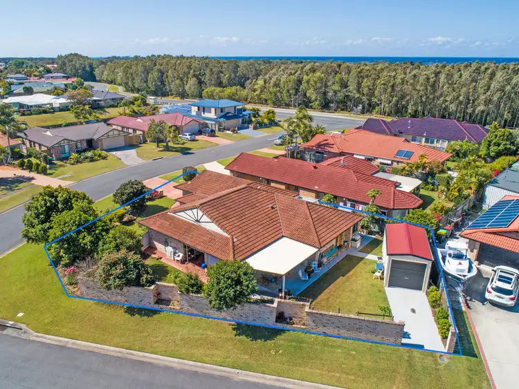 7 Taylor Drive, Pottsville NSW 2489