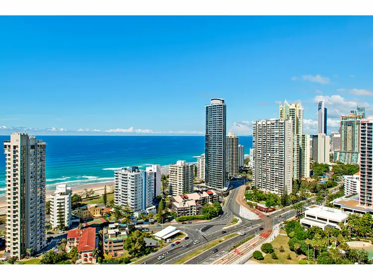 143/2 Admiralty Drive, Paradise Waters QLD 4217