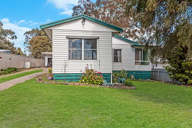 11 Portland Road, Hamilton VIC 3300