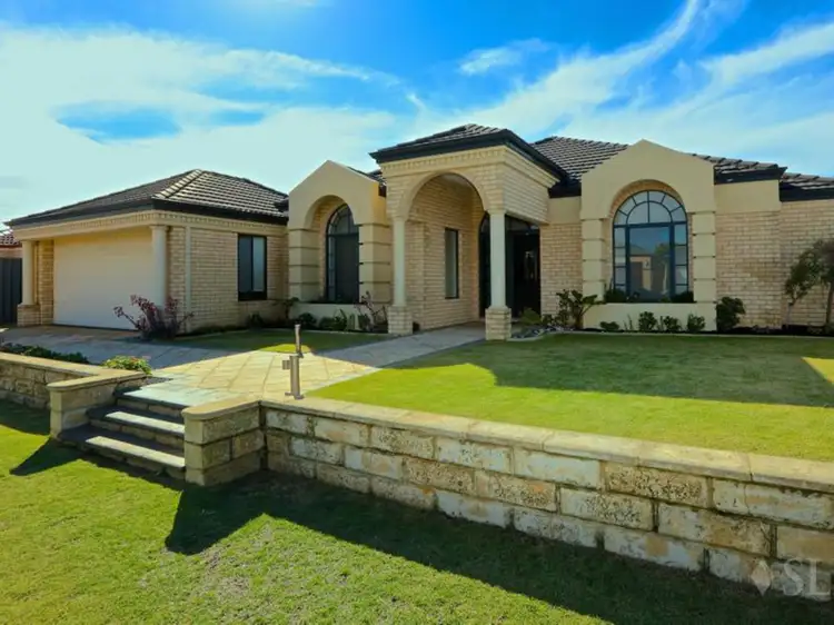 26 Boynton Gardens, Iluka WA 6028