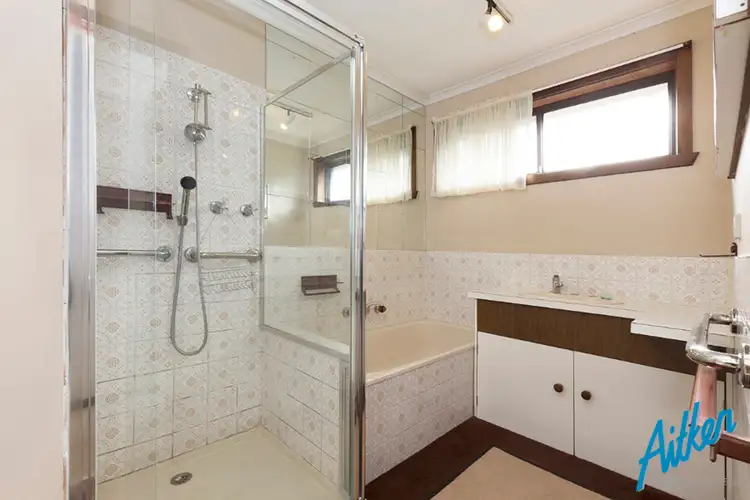 Seventh view of Homely house listing, 14 Siede Court, Cheltenham VIC 3192