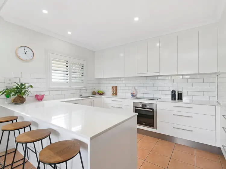 3/27-33 Beachcomber Court, Burleigh Waters QLD 4220