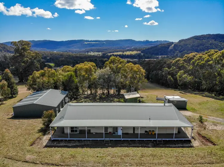 25 Bunstons Road, Tolmie VIC 3723