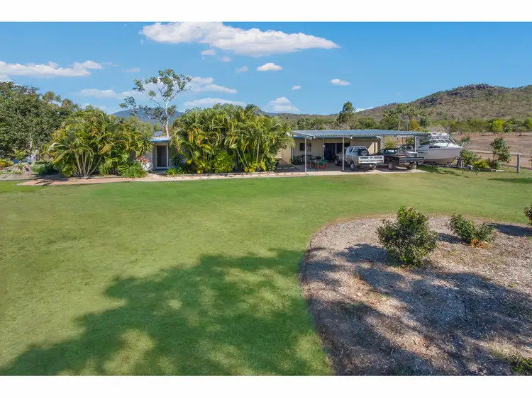 10 Apple Flat Road, Alligator Creek QLD 4816