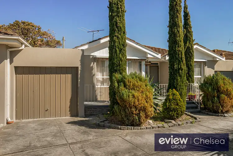 2/13 Golden Avenue, Chelsea VIC 3196