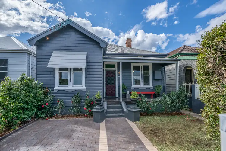 108 Dumaresq Street, Hamilton NSW 2303