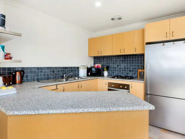 Third view of Homely unit listing, 4/5 Carol Street, Mornington VIC 3931