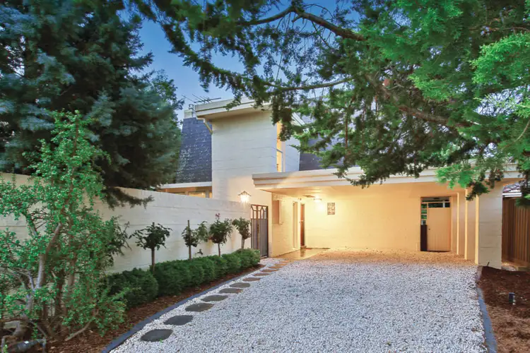 1 Lansell Crescent, Camberwell VIC 3124