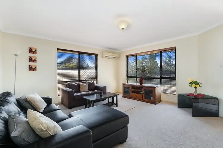 8 Cadaga Close, Bellbowrie QLD 4070