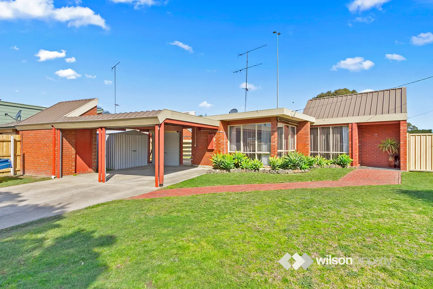 Main view of Homely house listing, 19 Douglas Parade, Traralgon VIC 3844