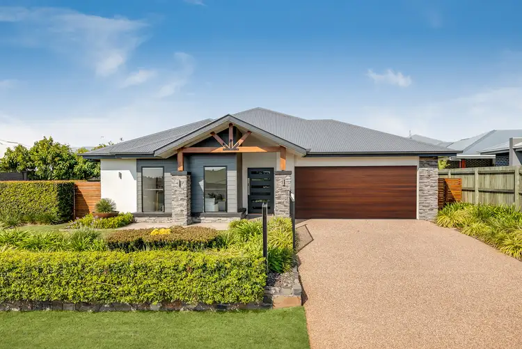 520 Hume Street, Middle Ridge QLD 4350