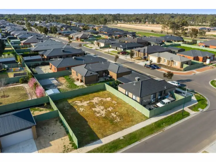 5 Spiny Way, Epsom VIC 3551
