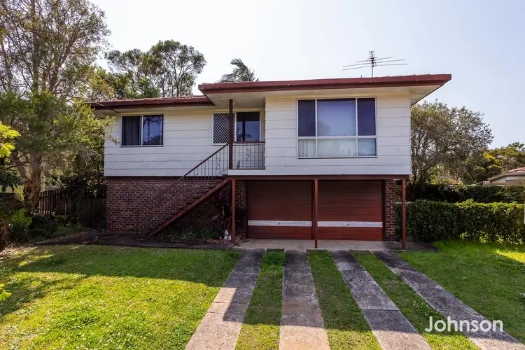 12 Macfarlan Street, Birkdale QLD 4159