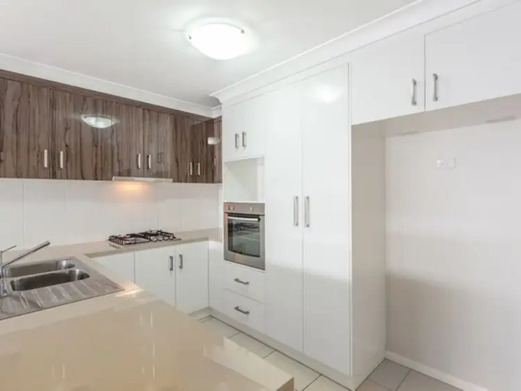 Fifth view of Homely unit listing, 2/6 View Street, South Toowoomba QLD 4350