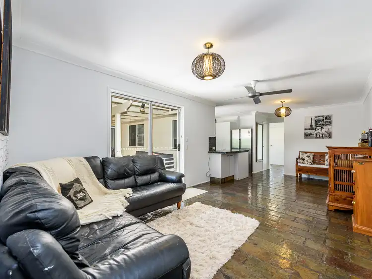 Sixth view of Homely house listing, 4 Dubbo Court, Helensvale QLD 4212