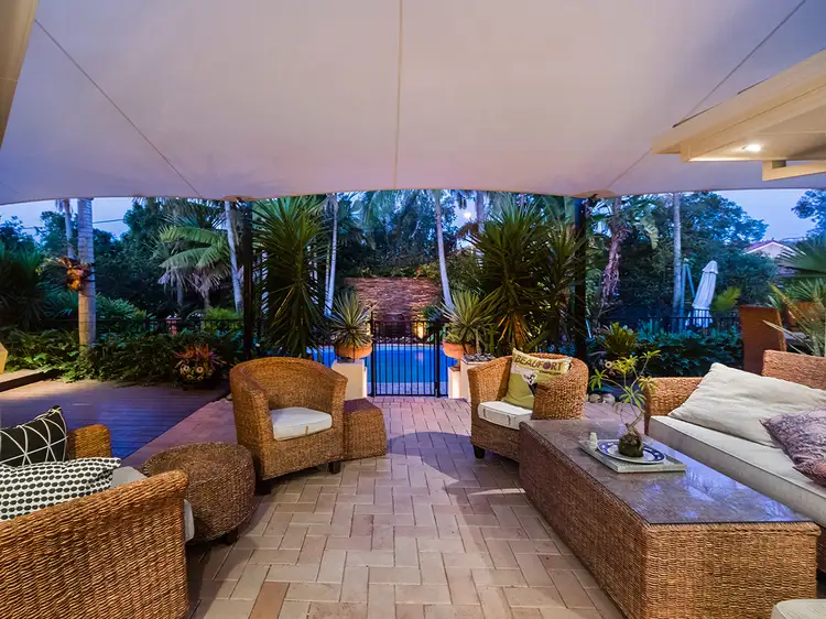 Second view of Homely house listing, 5 Briggs Court, Carindale QLD 4152