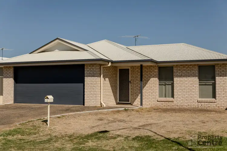 10 Barry Place, Dalby QLD 4405