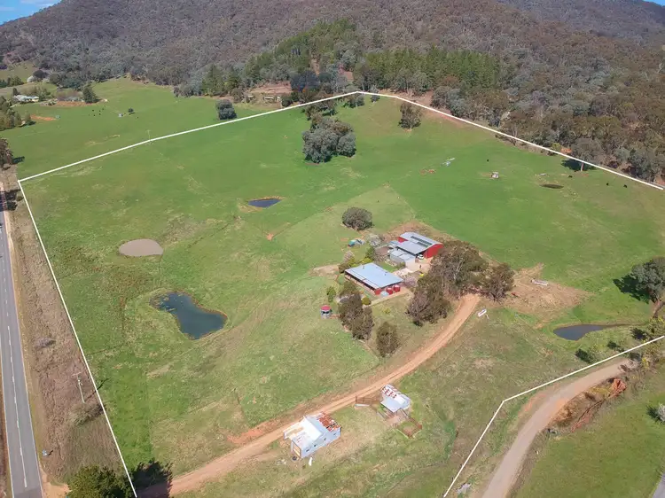 318 Happy Valley Road, Ovens VIC 3738