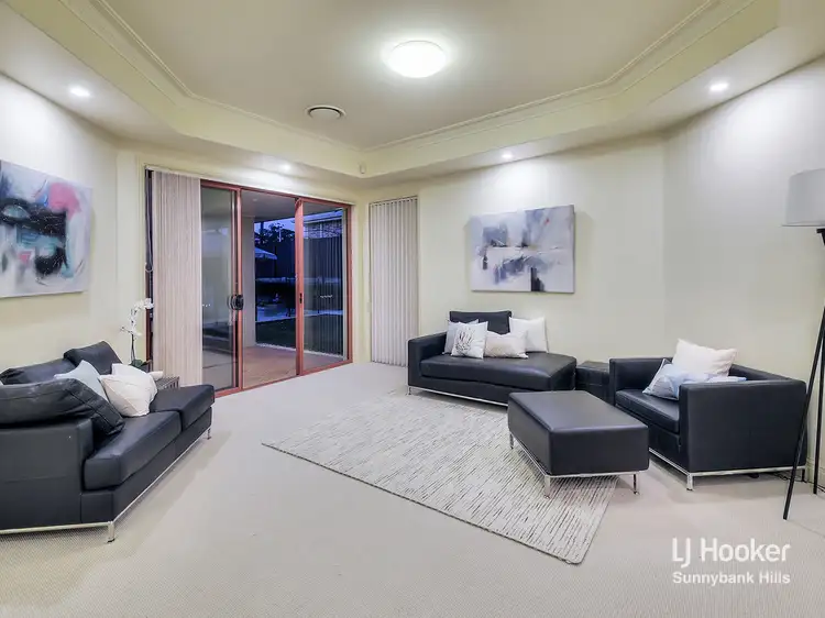 Sixth view of Homely house listing, 8 Cotswold Place, Wishart QLD 4122