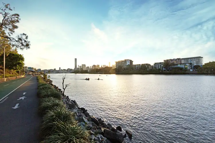Second view of Homely flat listing, 5/40 lang Parade, Auchenflower QLD 4066
