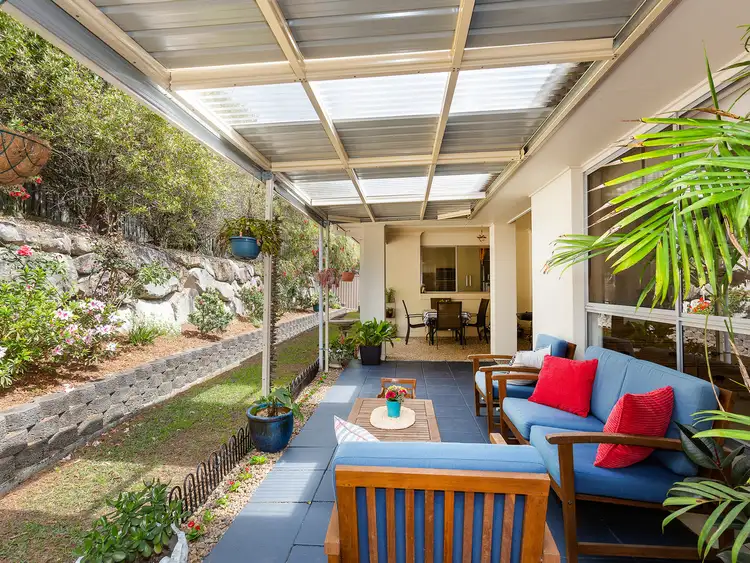 2/69 Newcastle Drive, Pottsville NSW 2489