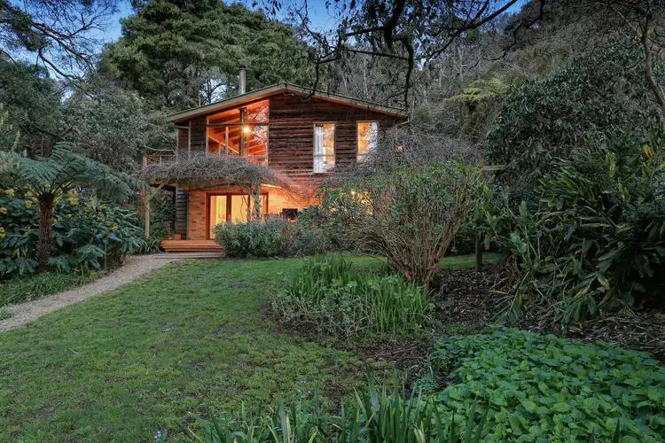 30 Florence Avenue, Emerald VIC 3782