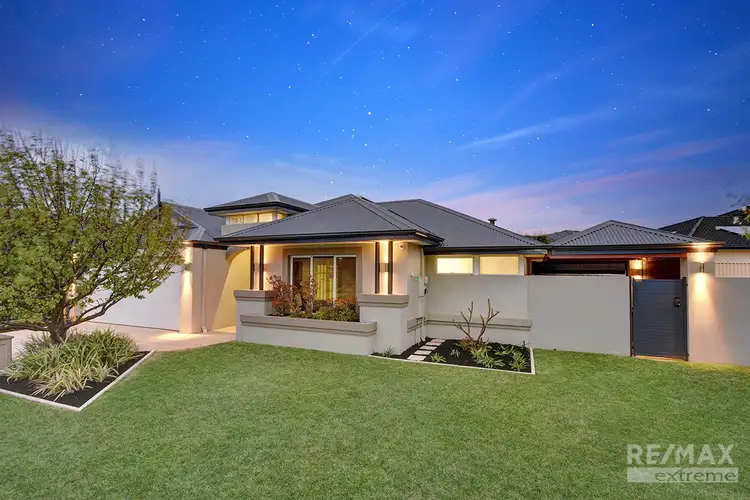 17 Daytona Drive, Iluka WA 6028