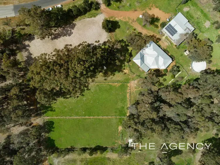 82 Country Road, Gidgegannup WA 6083