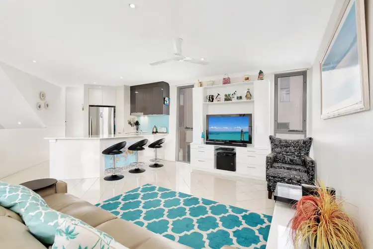 68/5074 Emerald Island Drive, Carrara QLD 4211