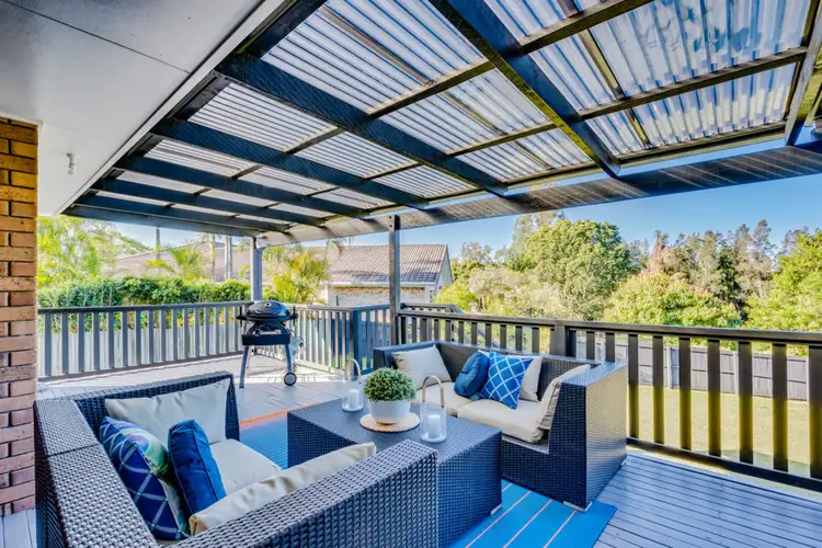 28 Hastings Crescent, Carrara QLD 4211