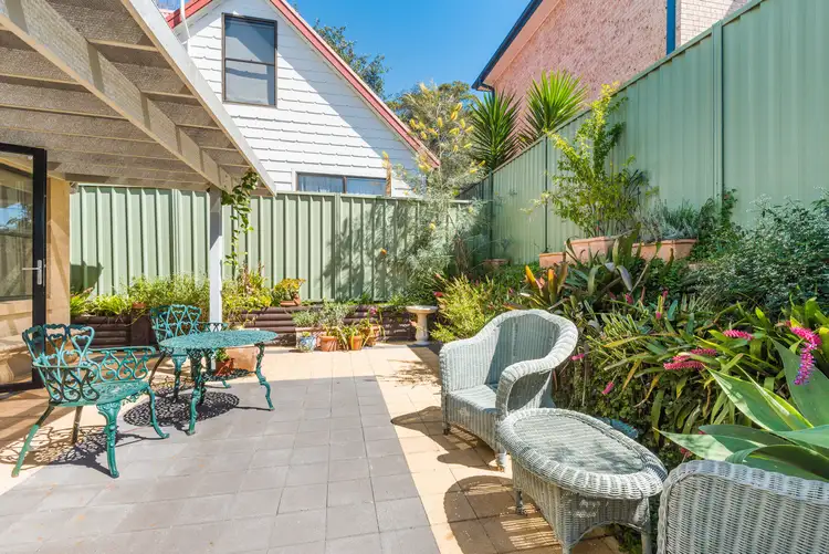 2/38 Brougham Street, East Gosford NSW 2250