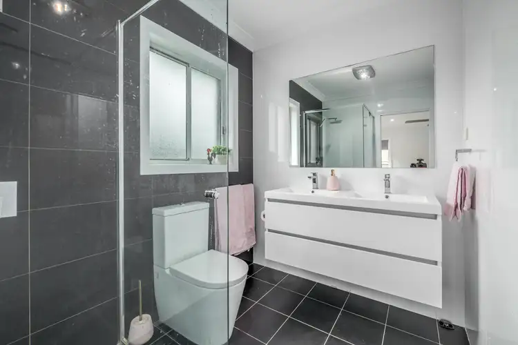 Sixth view of Homely house listing, 4 Lorikeet Way, Fletcher NSW 2287