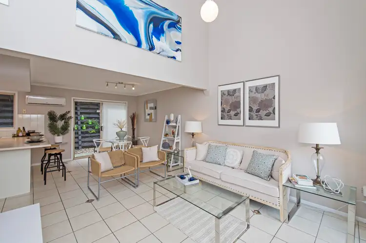 12/1A Alison Road, Carrara QLD 4211