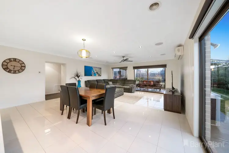 Fourth view of Homely house listing, 7 Greyfriars Way, Drouin VIC 3818