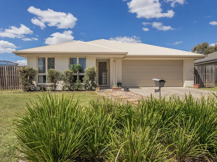 7 Bassett Lane, Rosewood QLD 4340