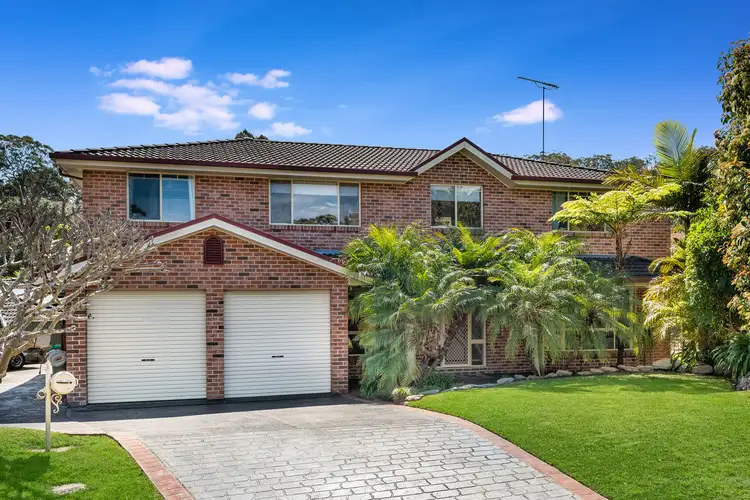 14 Burnside Close, Lisarow NSW 2250