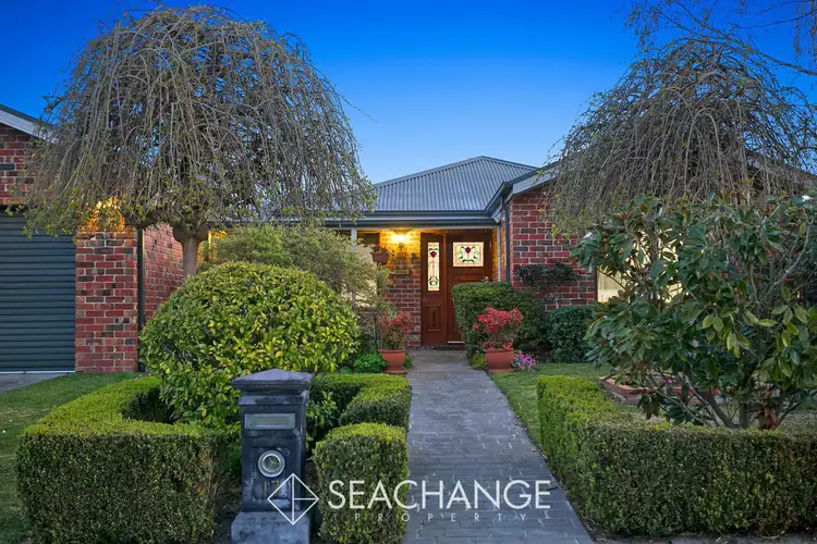 17 Pepperbush Crescent, Langwarrin VIC 3910