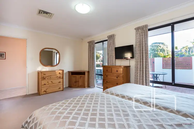 Seventh view of Homely house listing, 6 Leanne Close, Woodvale WA 6026