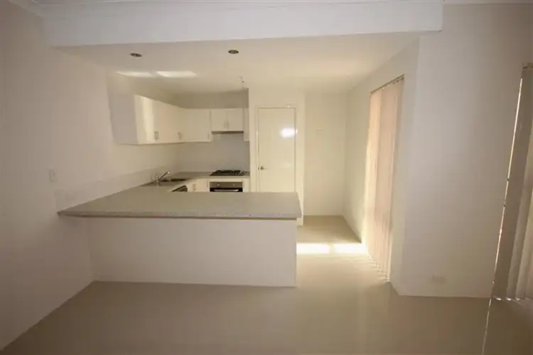 18 Selsfield Place