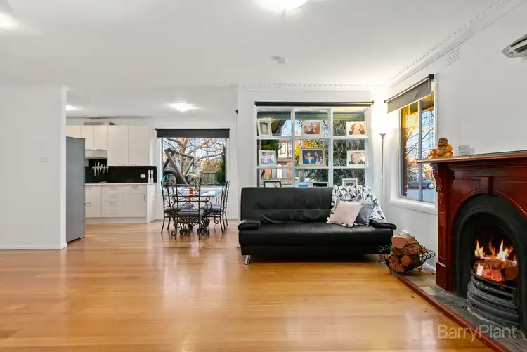 Fourth view of Homely house listing, 1 Kirra Court, Pakenham VIC 3810