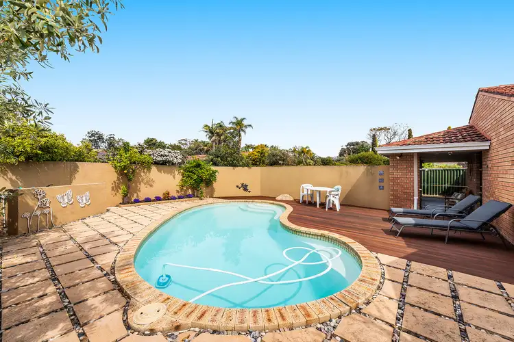 11 Laughton Way, Leeming WA 6149