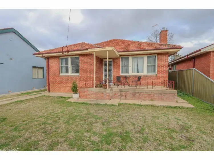 290 Howick Street, Bathurst NSW 2795