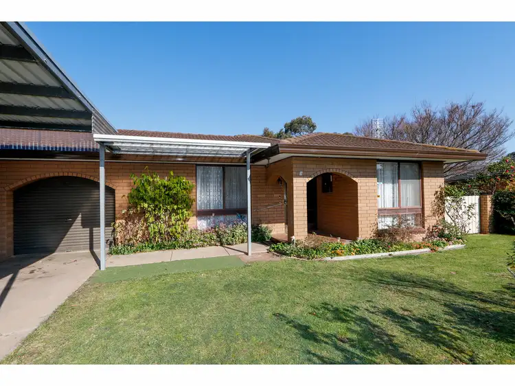 9 Frances Court, Sale VIC 3850