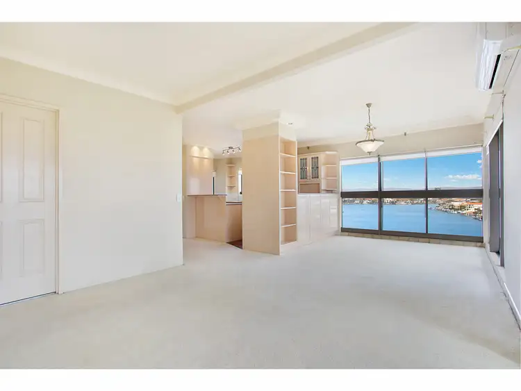42/2 Admiralty Drive, Paradise Waters QLD 4217