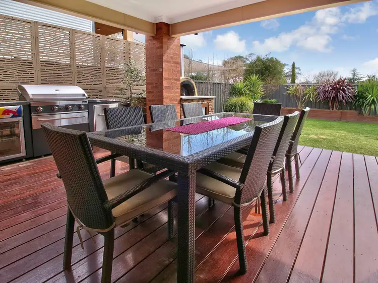 3 Farrall Court, Mansfield VIC 3722