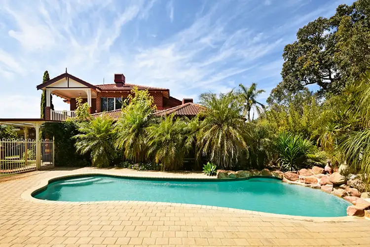 69 Chardonnay Drive, The Vines WA 6069