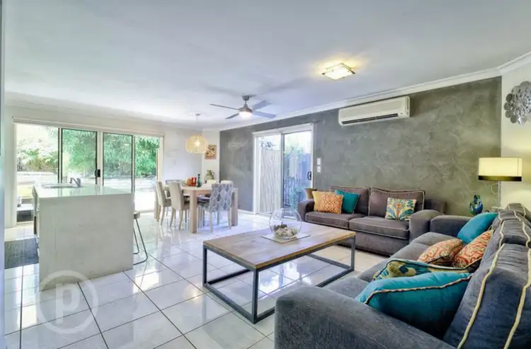 169 Douglas Road